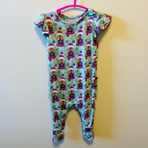 NWOT Posh Peanut Bubblegum Romper - Picture 1 of 3